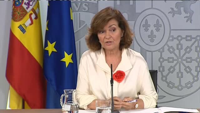 Carmen Calvo: Hemos de hacer un mayor esfuerzo para proteger a los menores por encima de cualquier circunstancia