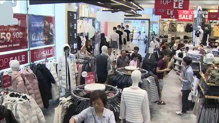 토종 브랜드 입소문에 손님 ‘북적’…유니클로 할인해도 찬바람