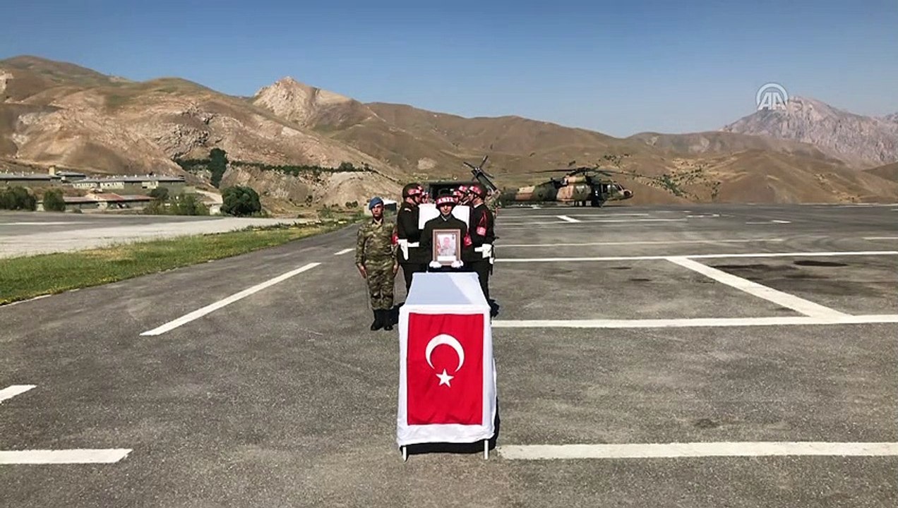 Şehit Piyade Er Yıldız için Hakkari Dağ ve Komando Tugayı'nda tören düzenlendi - HAKKARİ
