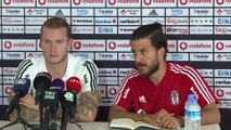 Beşiktaş'ın kalecisi Karius basın toplantısı düzenledi - SALZBURG