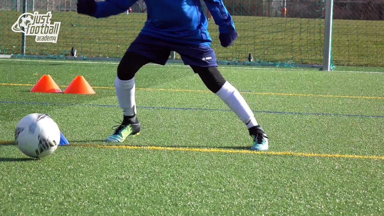 Fussballtraining_ Ultimate - Ballkontrolle - Technik