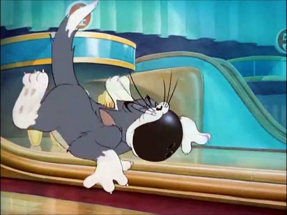 Tom and Jerry, Episode 7 - The Bowling Alley Cat (1942)