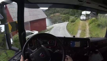 How Driving Scania S520