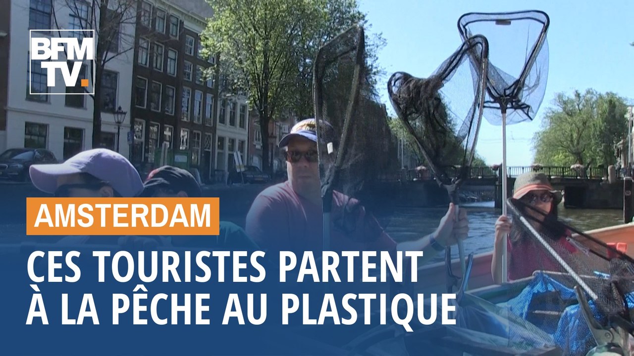Ces touristes partent à la pêche au plastique sur les canaux d’Amsterdam