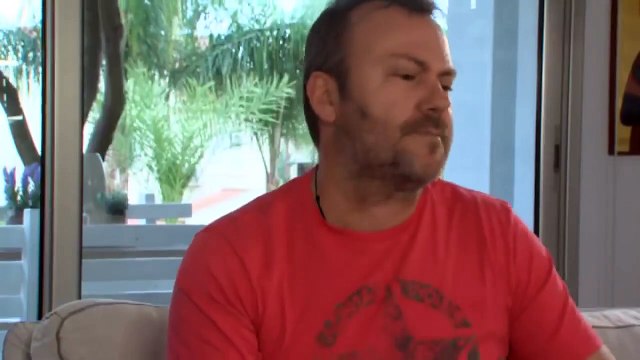 Παντρεμένοι κι οι Δυο Επεισόδιο 1