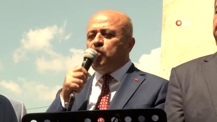 Sözleşmeli öğretmenler eş durumun giderilmesi için eylem yaptı