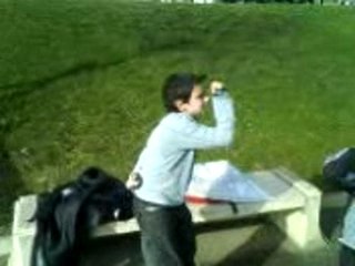 teckto-nike-ta-mère