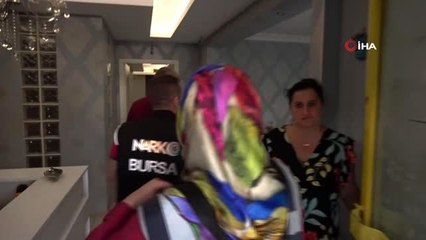 Ahlak polisinden masaj salonlarına baskın