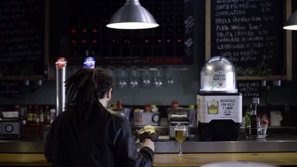 Documental 'Al otro lado de la barra'