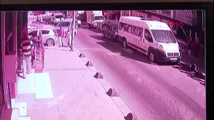 TOPUKLU AYAKKABILARLA TACİZCİYE AMANSIZ TAKİP KAMERADA