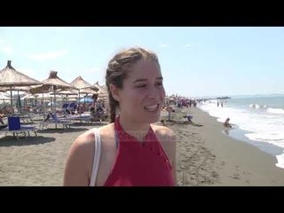 Në plazhin e Tales shtohen hotelet, por pushuesit kërkojnë shëtitore - Top Channel