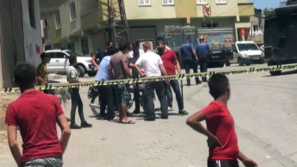 Şanlıurfa’da silahlı kavga, baba ile 3 oğlu vuruldu