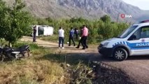 Isparta'da kaza yapan araç elma bahçesine yuvarlandı