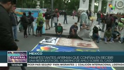 Скачать видео: México: familias de los 43 desparecidos de Ayotzinapa piden justicia