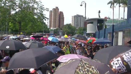 홍콩 시민 29만 명 '백색테러' 규탄 ...시위대·경찰 정면충돌 / YTN