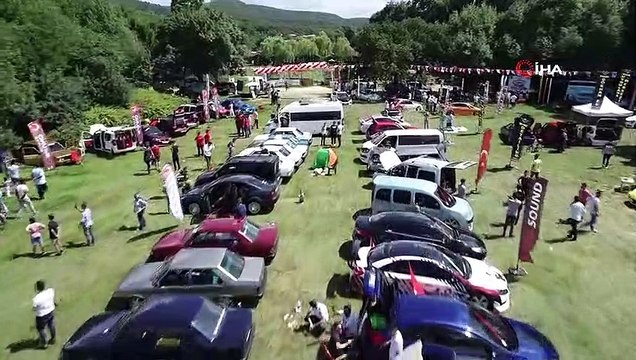 Çekmeköy'de yüzlerce modifiyeli araç havadan görüntülendi