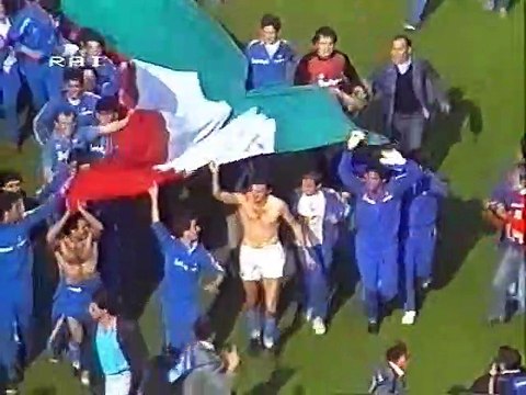 Serie A 86-87 - 29 - 10.05.1987 - Fiorentina - Napoli 1-1 - Festeggiamenti ed interviste post-partita