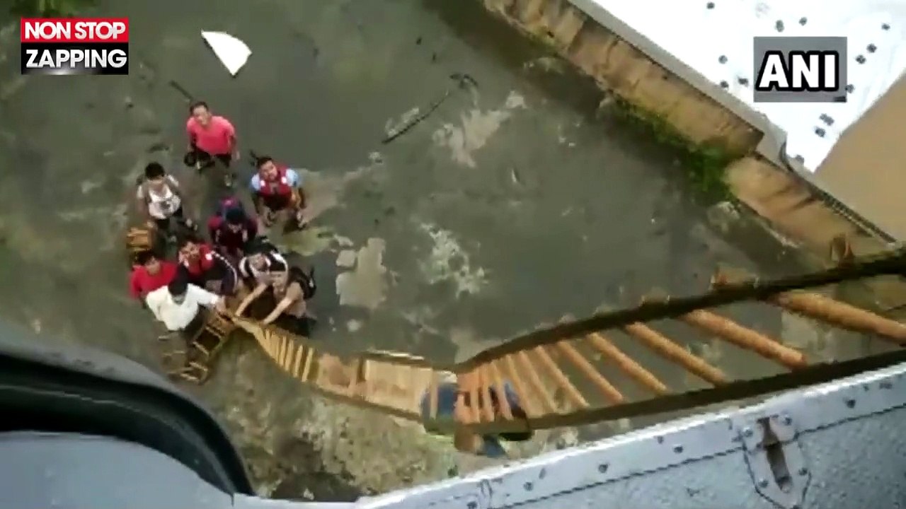 Inde : Des passagers d'un train secourus par des hélicoptères à cause de la mousson (Vidéo)