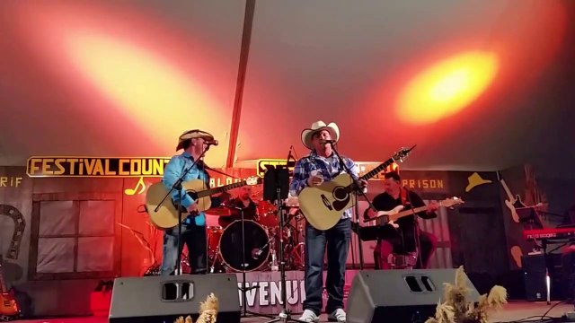 Compilation de Alex et Jr. Meunier père-fils au festival de Ste-Anne de Sorel 2017