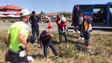 Otomobil şarampole devrildi: 4 yaralı - KIRIKKALE