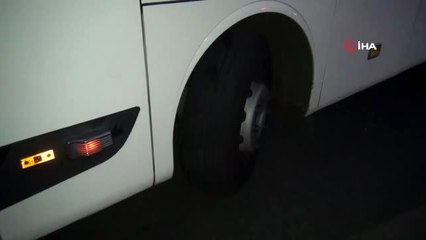 Geri manevra yapan otobüsün altında kalarak can verdi