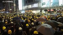 Caos nelle strade di Hong Kong. Proseguono le proteste e gli scontri