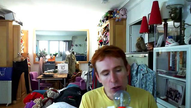 Wiwi égratigne je veux tout de Charlotte Becquin