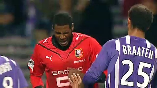 08/11/09 : Kader Mangane (84') : Toulouse - Rennes (3-2)