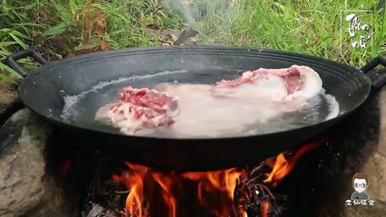 Lão Tiên - Sườn heo