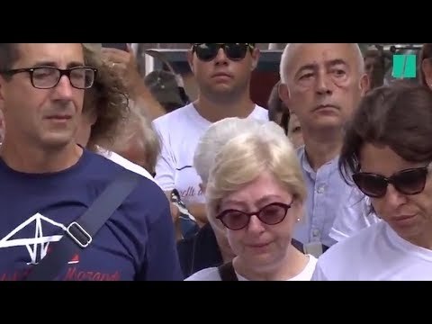 À Gênes, un mois jour pour jour après le drame, les habitants ont respecté une minute de silence