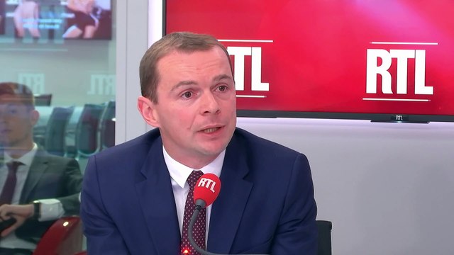 Violences sur des élus : les auteurs sont une minorité qui doit être condamnée , assure Dussopt