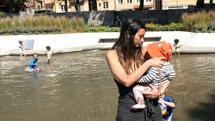 شاهد: كيف يبرد السكان أجسامهم بعد أن اجتاحت موجة الحرارة الشديدة  الدول الاسكندنافية