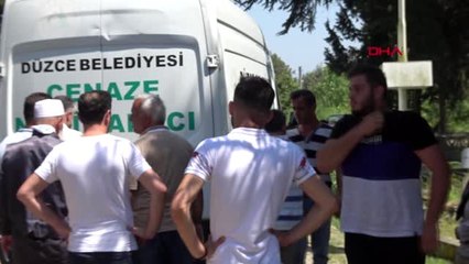 DÜZCE SELDE HAYATINI KAYBEDEN SİNEM SON YOLCULUĞUNA UĞURLANDI