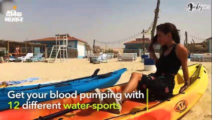 रंगीन टेंट में रहें और दुबई  के बीच पर स्टे एन्जॉय करें