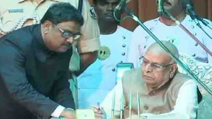 Lalji Tandon ने ली Madhya Pradesh Governer के रूप में शपथ | वनइंडिया हिंदी