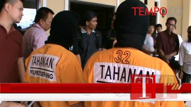 Polisi-Bongkar-Sindikat-Pengedar-Uang-Palsu-di-Serang.flv