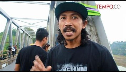 Dijamin-Aman-Rope-Jump-Gunakan-Peralatan-Panjat-Tebing-Teruji.flv