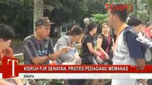 Kisruh-PRJ-Senayan-Protes-Pedagang-Memanas.flv