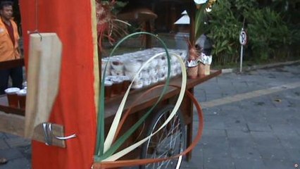 TAKJIL GRATIS JENANG BAHARI