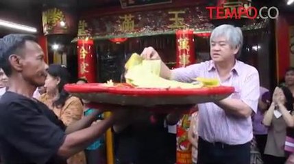 Sejumlah Klenteng Gelar Sembahyangan Menaikkan Dewa