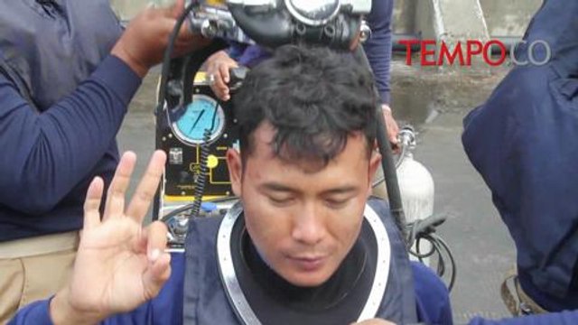 Kapal Perang dan Heli Siap Menyelamatkan Korban di Laut