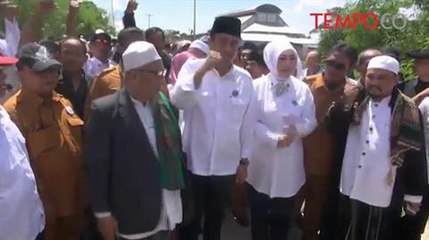 Gunakan Becak, Pengelola Pasar Daftar Cagub Lewat Jalur Independen