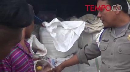 Polisi Amankan Ratusan Botol Miras Tradisional