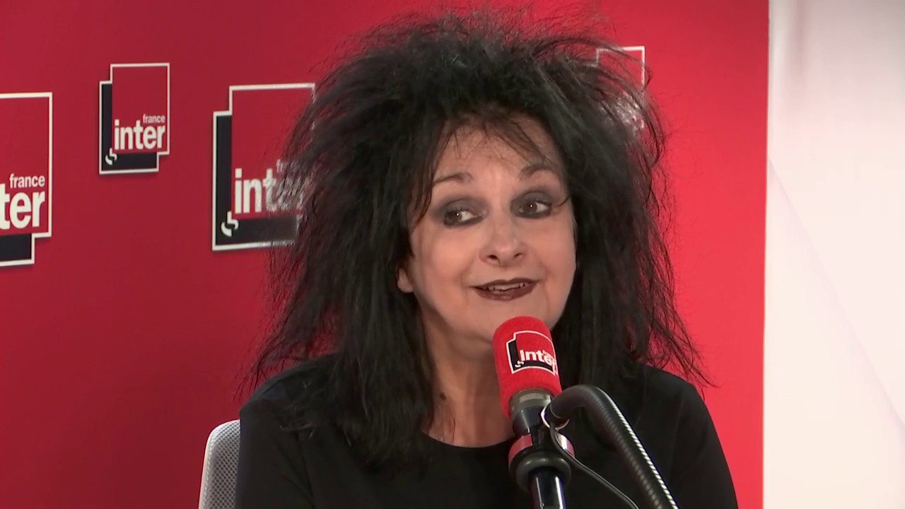 Odile Decq, architecte, explique sa marque de fabrique : "Que les humains soient heureux dans les bâtiments que je fais, qu'ils y oublient la dureté de leur vie à l'extérieur"