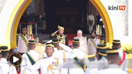 King's installation begins with royal salute