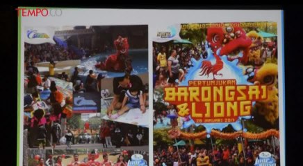 Atraksi Barongsai di Dalam Air Meriahkan Imlek di Ancol