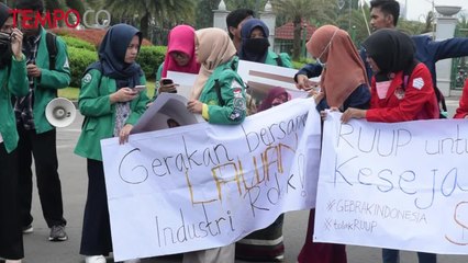 Mahasiswa Dukung Presiden Jokowi Tolak RUU Pertembakauan