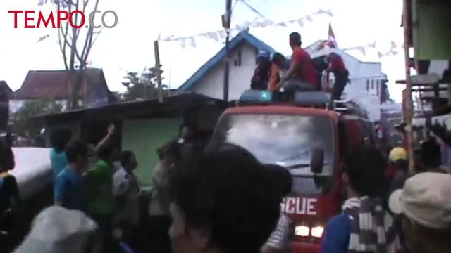 Sehari Pasca Digrebek Polisi, Kampung Narkoba Ini Dilanda Kebakaran