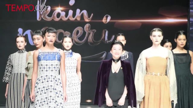 Kekayaan Budaya Nusantara dalam Karya Desainer Muda