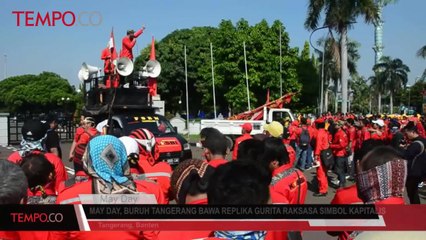 May Day, Buruh Tangerang Bawa Replika Gurita Raksasa Simbol Kapitalis